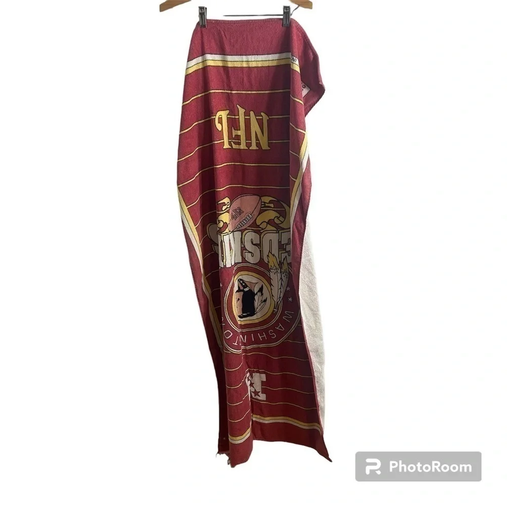 Vintage Washington Redskins Beach Towel 1993 Red Gold Football